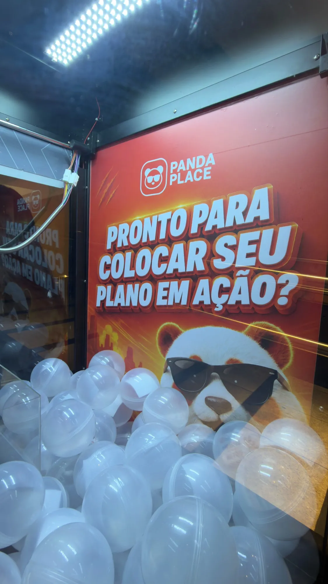 Cartaz da Panda Place com o mascote e a pergunta: pronto para colocar seu plano em ação?